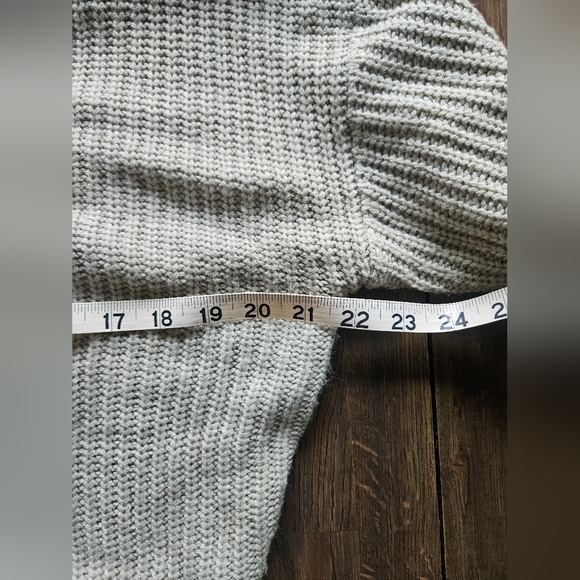 Maverick the collection light green twist back sweater reversible medium M - Picture 9 of 9